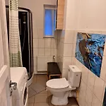 Kambario Nuoma Su Bendru Vonios Kambariu * كاوناس