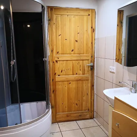 Kambario Nuoma Su Bendru Vonios Kambariu Habitación en casa particular *